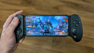 Best Android Game Controllers to Use with Winlator on Android